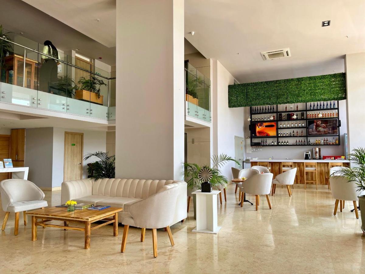 Hotel Wyndham Garden Cartagène Extérieur photo