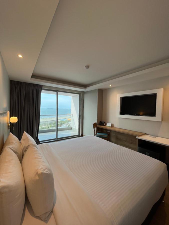 Hotel Wyndham Garden Cartagène Extérieur photo