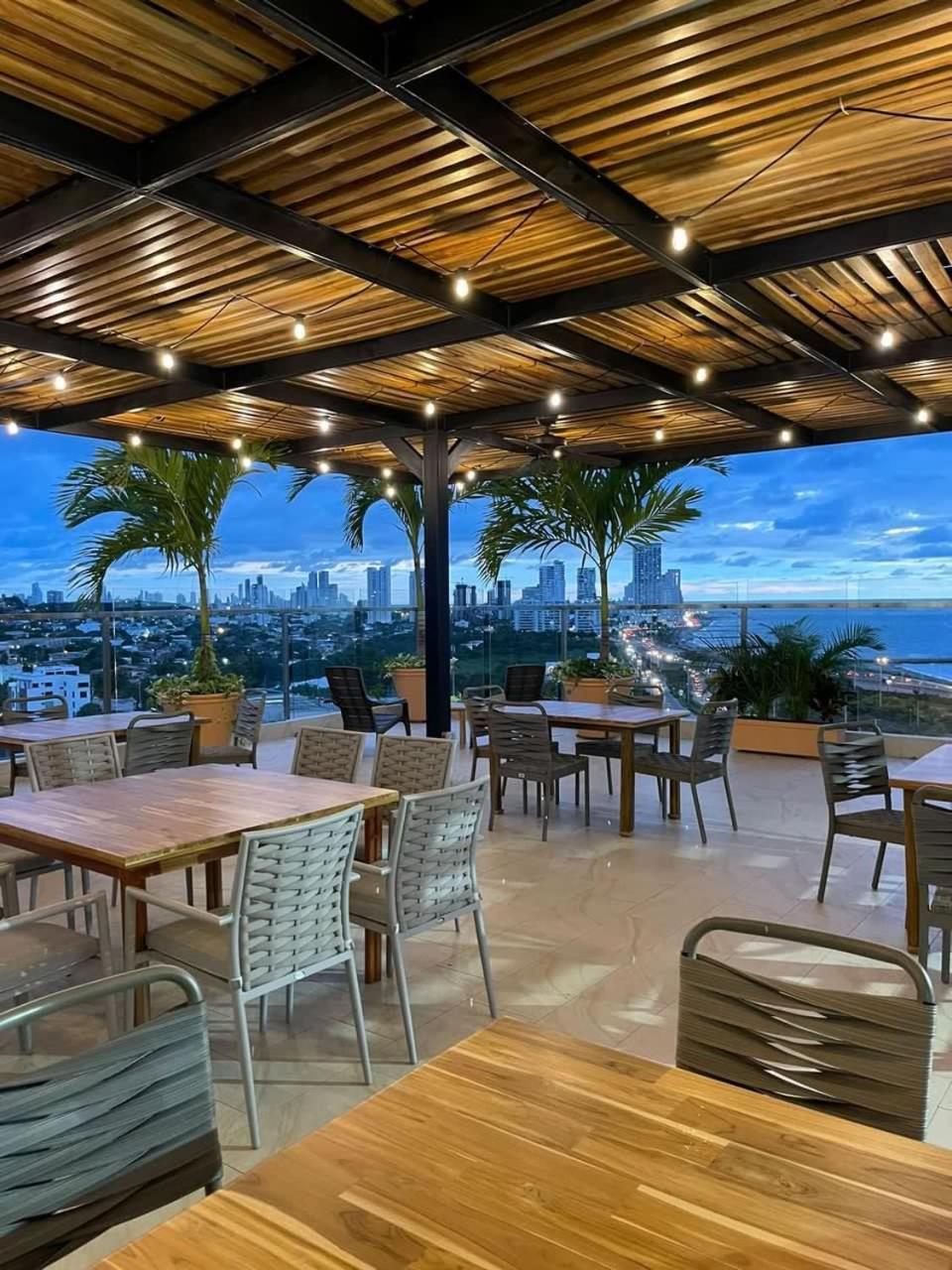 Hotel Wyndham Garden Cartagène Extérieur photo